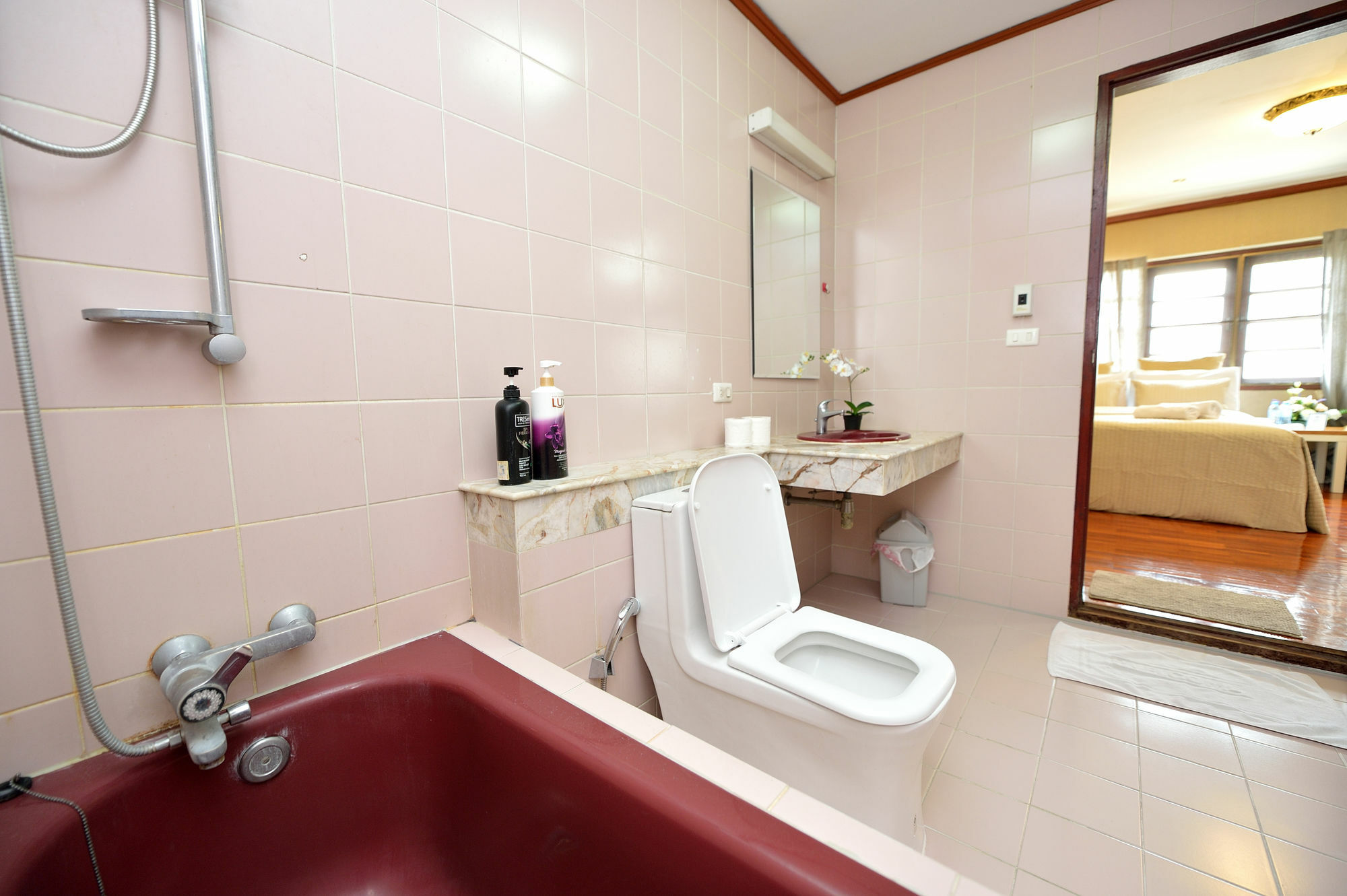 Lost&Found Bed&Breakfast Bangkok Exterior foto